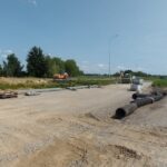 10_2025.06.06_DK9 km 3+290 widok od strony południowej układanie ścieku trójkątnego