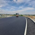 07_2025.07.08_DK9 km 4+550 widok od strony południowej na WD-3 węzeł WO układanie AC 16W