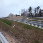 06_2025.11.18_DK9 km 1+400 widok od strony wschodniej na DD15.2 wzmocnienie skarpy